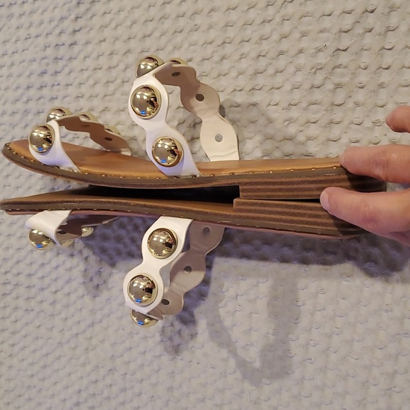 Madden Girl "Hope" Beaded Flat Sandals Size 10 (#4) - Picture 4 of 6